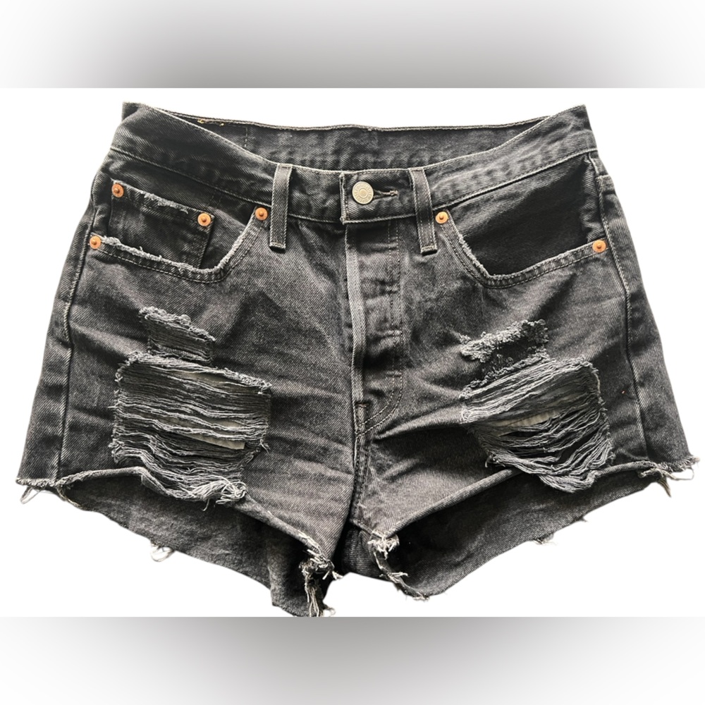 Levi’s 50q Black Denim Shorts